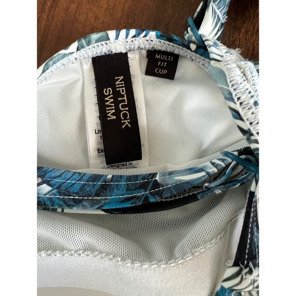 NWOT Niptuck One Piece Swimsuit 4 - Picture 4 of 6